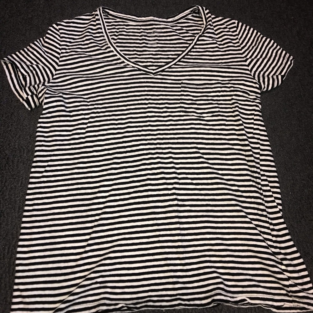 Basic tee
